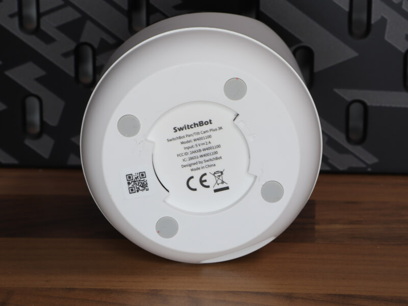 SwitchBot PanTilt Cam Plus 3K ecosystem AI clear images auto-tracking infrared.JPG